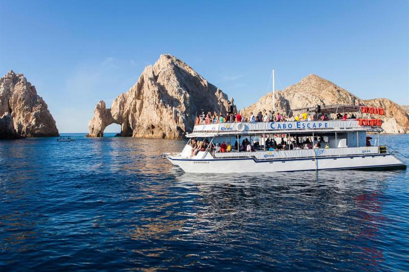 Sunset Catamaran Cruise in Los Cabos with Mexican Dinner - Accommodations in Cabo San Lucas