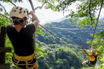 Canopy Zip Line avec tour en quad :  excursion de Puerto Vallarta