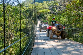 Pont Jorullo : tour en quad au départ de Puerto Vallarta