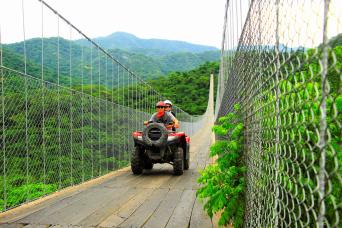 Pont Jorullo : tour en quad au départ de Puerto Vallarta