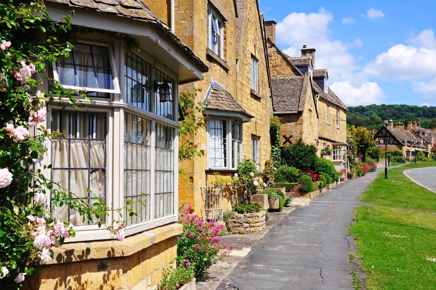 Cotswold Way Self Guided Walking Holidays Macs Adventure