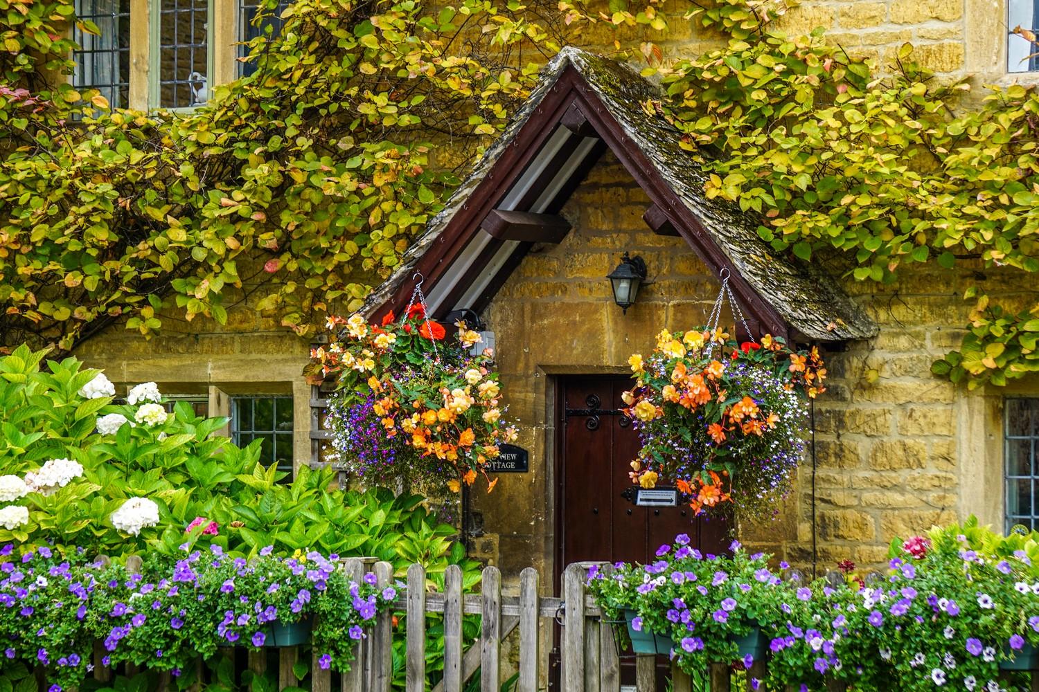 England Cotswolds Getaway in Comfort Macs Adventure