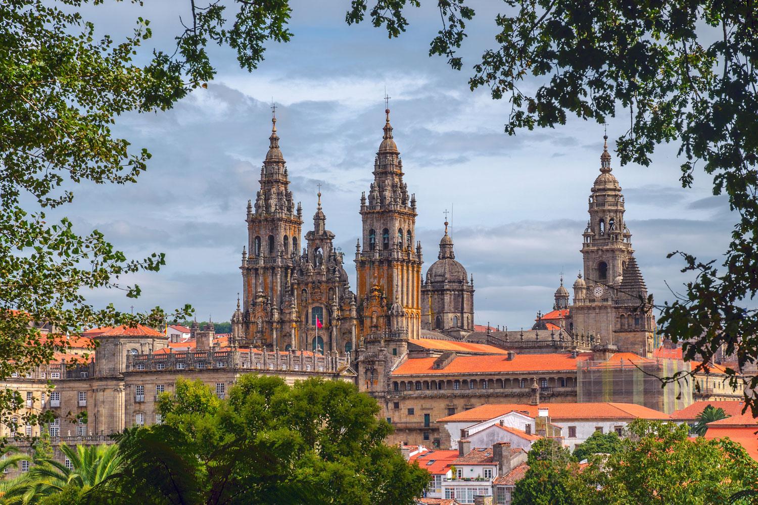 Camino Frances (French Way): Leon to Santiago (16 Days & 15 Nights