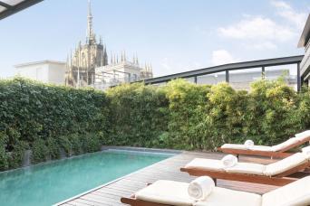 Rooftop Swimming Pool Hotel De La Ville Milan