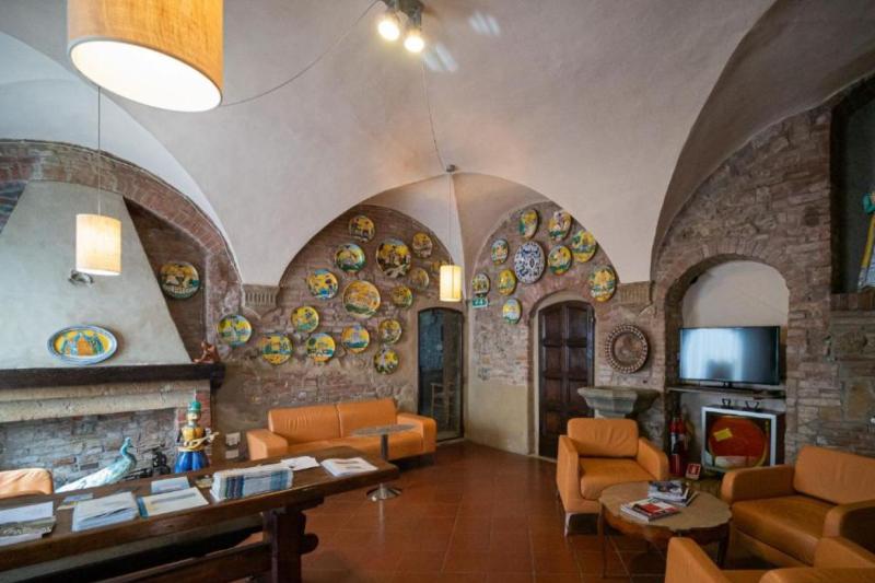 Hall at Belsoggiorno San Gimignano Hall at Belsoggiorno San Gimignano