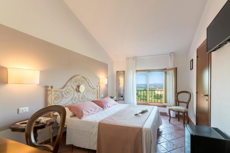 Hotel San Michele room