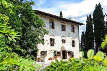 Andrea Bocelli at 3* Torciano Winery Boutique Hotel