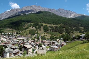 active holiday Alps