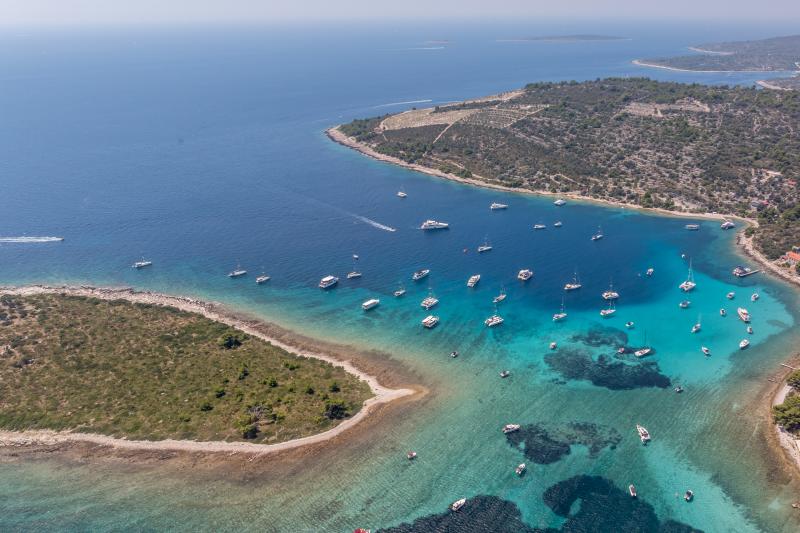 Split: Private Half-Day Blue Lagoon, Čiovo and Trogir Tour