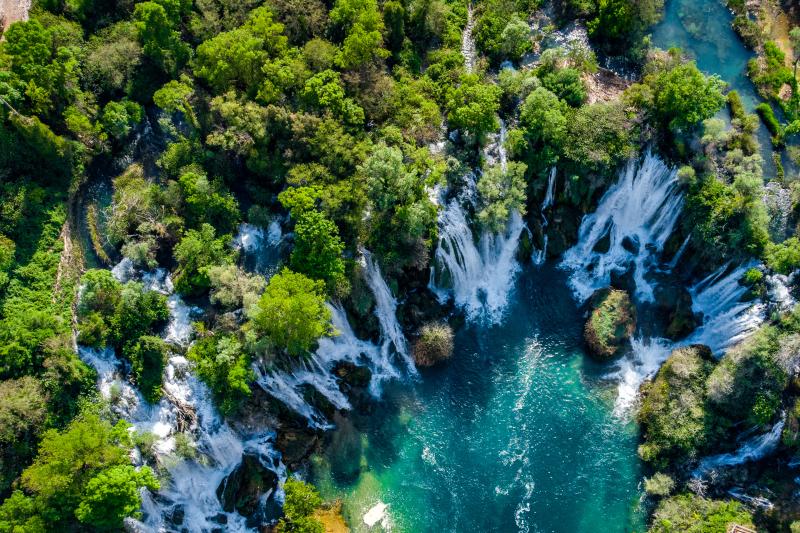 From Omiš: Mostar and Herzegovina Tour with Kravica Waterfall