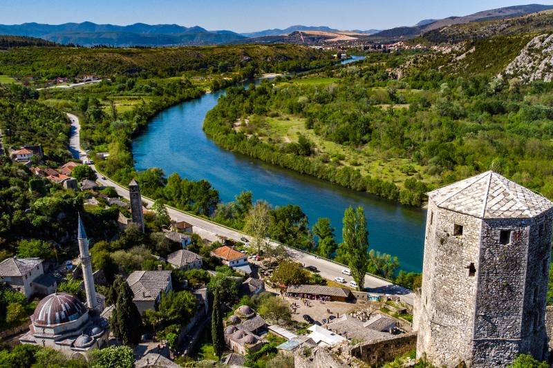 From Omiš: Mostar and Herzegovina Tour with Kravica Waterfall