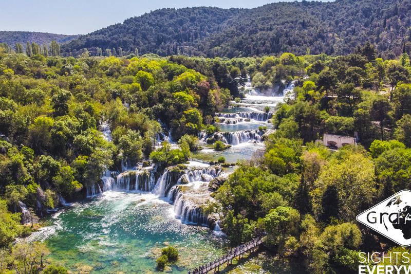 From Omiš: Krka National Park Tour with a local guide & wine tasting with Gray Line Croatia
