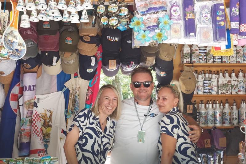 From Omiš: Trogir and Krka National Park Guided Day Trip