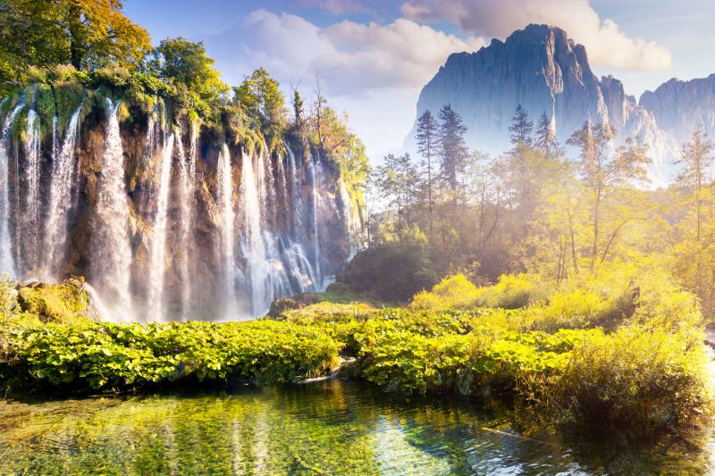 From Omiš: Plitvice Lakes National Park Guided Tour