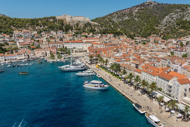 From Omiš: Blue Cave, Vis and Hvar Island Hopping Small Group Tour with Gray line Croatia