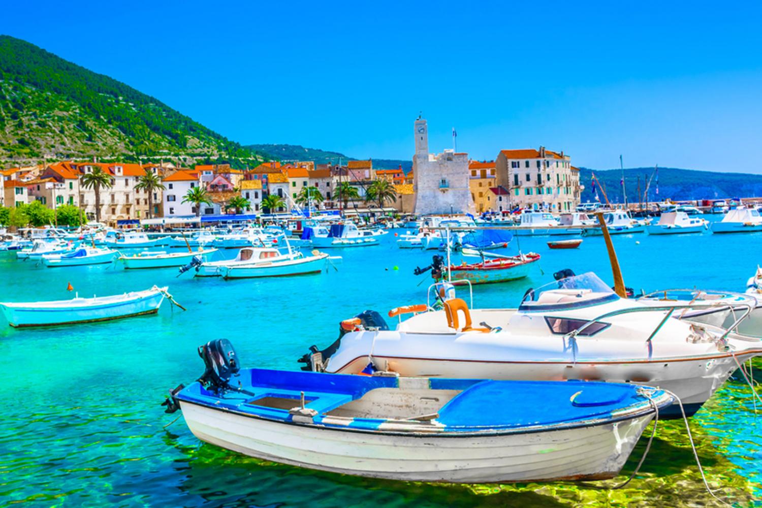 Private Blue Cave Hvar Vis tour with Cobalt 30 Speedboat Gray