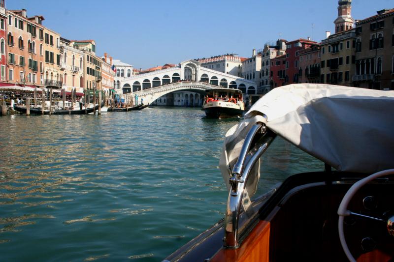 Murano, Burano et Torcello : tour privé en bateau taxi