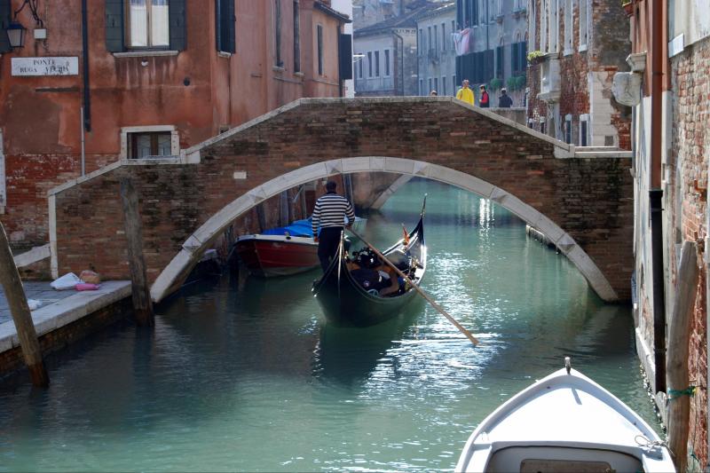 Venise : tour privé romantique en gondole avec pick-up