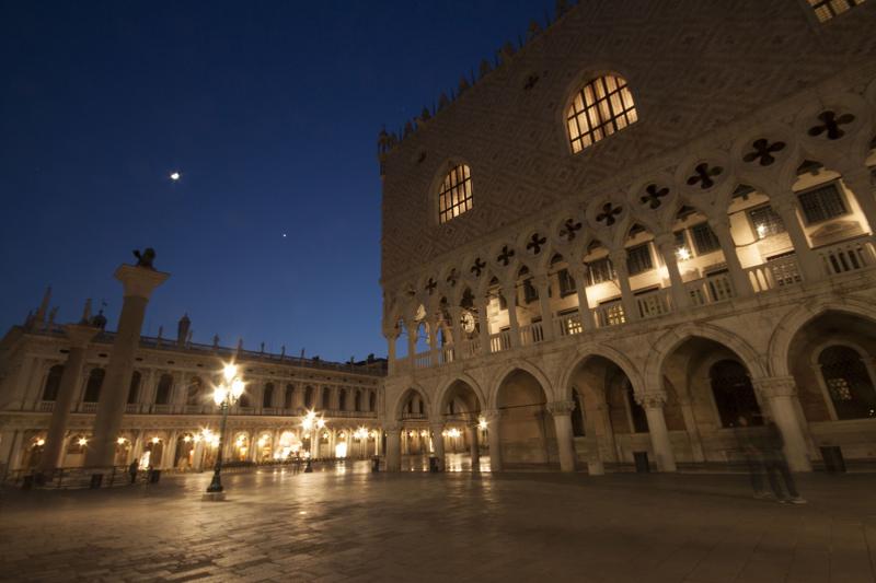 Visite nocturne du Palais des Doges à Venise
