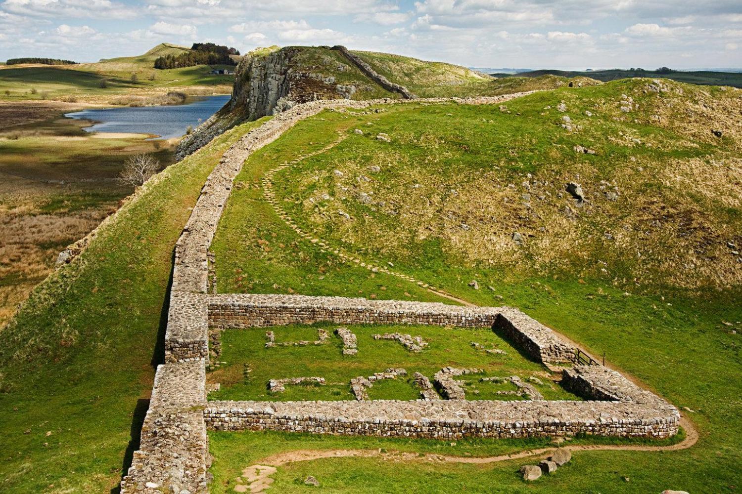 Hadrian s Wall 6 Nights self guided Northern England Hadrian s Wall 6 Nights self guided Northern England